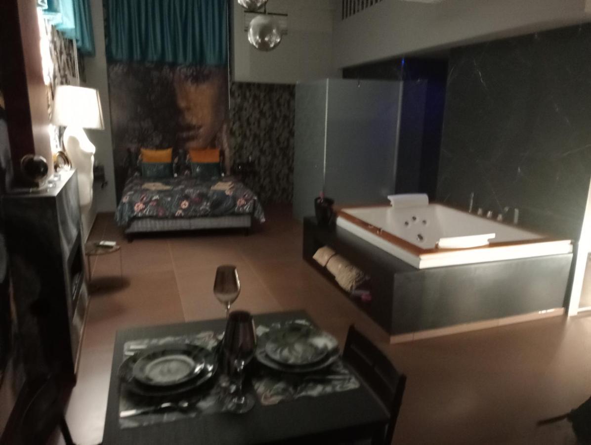 Suite Luxurya Bari Kültér fotó