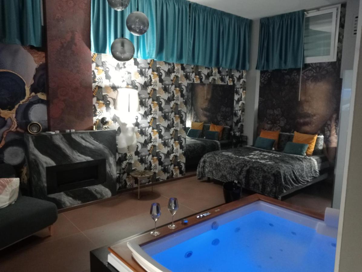 Suite Luxurya Bari Kültér fotó