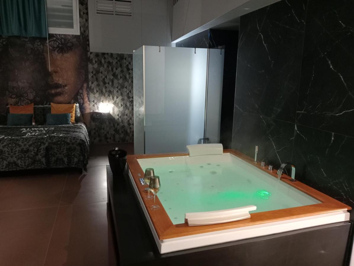 Suite Luxurya Bari Kültér fotó