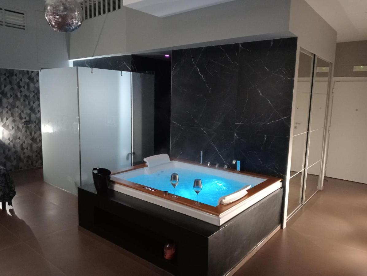 Suite Luxurya Bari Kültér fotó