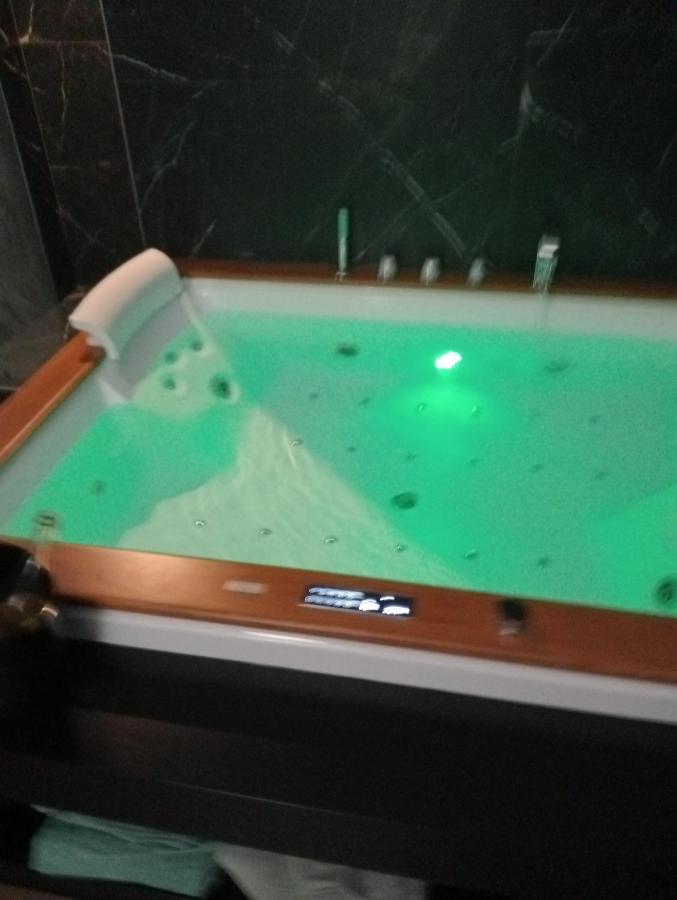 Suite Luxurya Bari Kültér fotó
